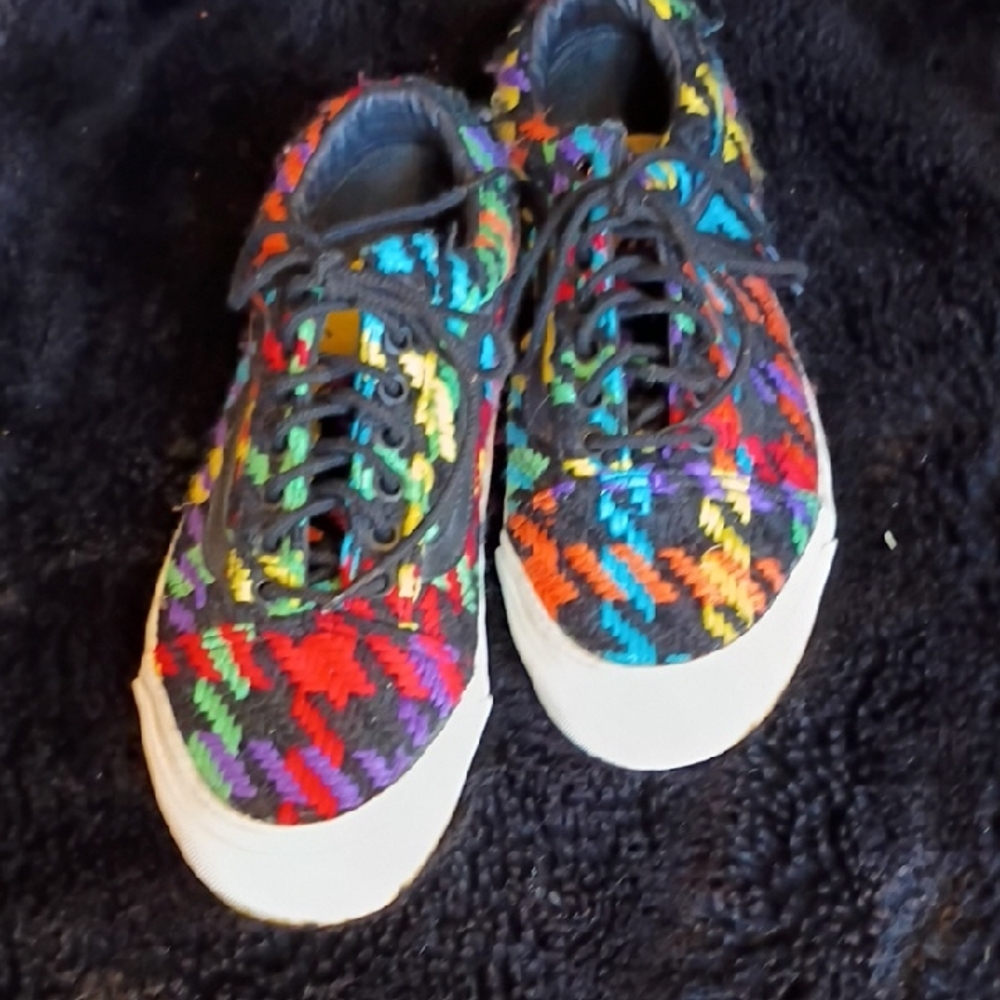 Vans Red and Blue Graffiti Canvas Sneakers